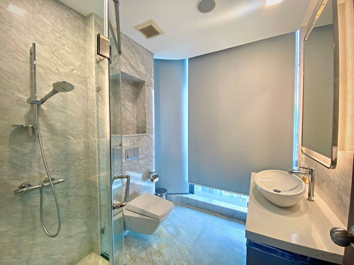 Phòng tắm trang bị đầy đủ thiết bị